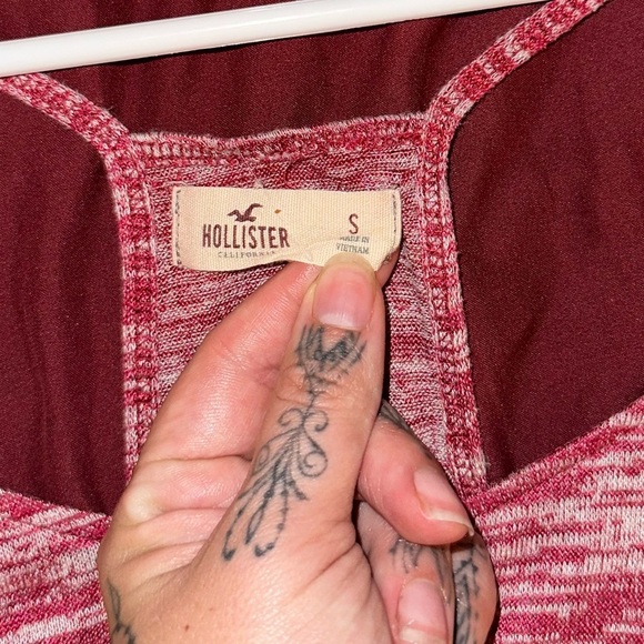 Hollister Pink and White Asymmetrical Camisole - Picture 3 of 3